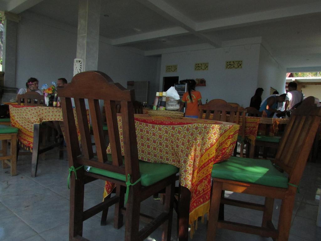 Warung Jemeluk & Home Stay アメッド エクステリア 写真