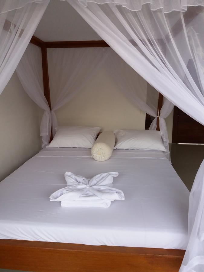 Warung Jemeluk & Home Stay アメッド エクステリア 写真