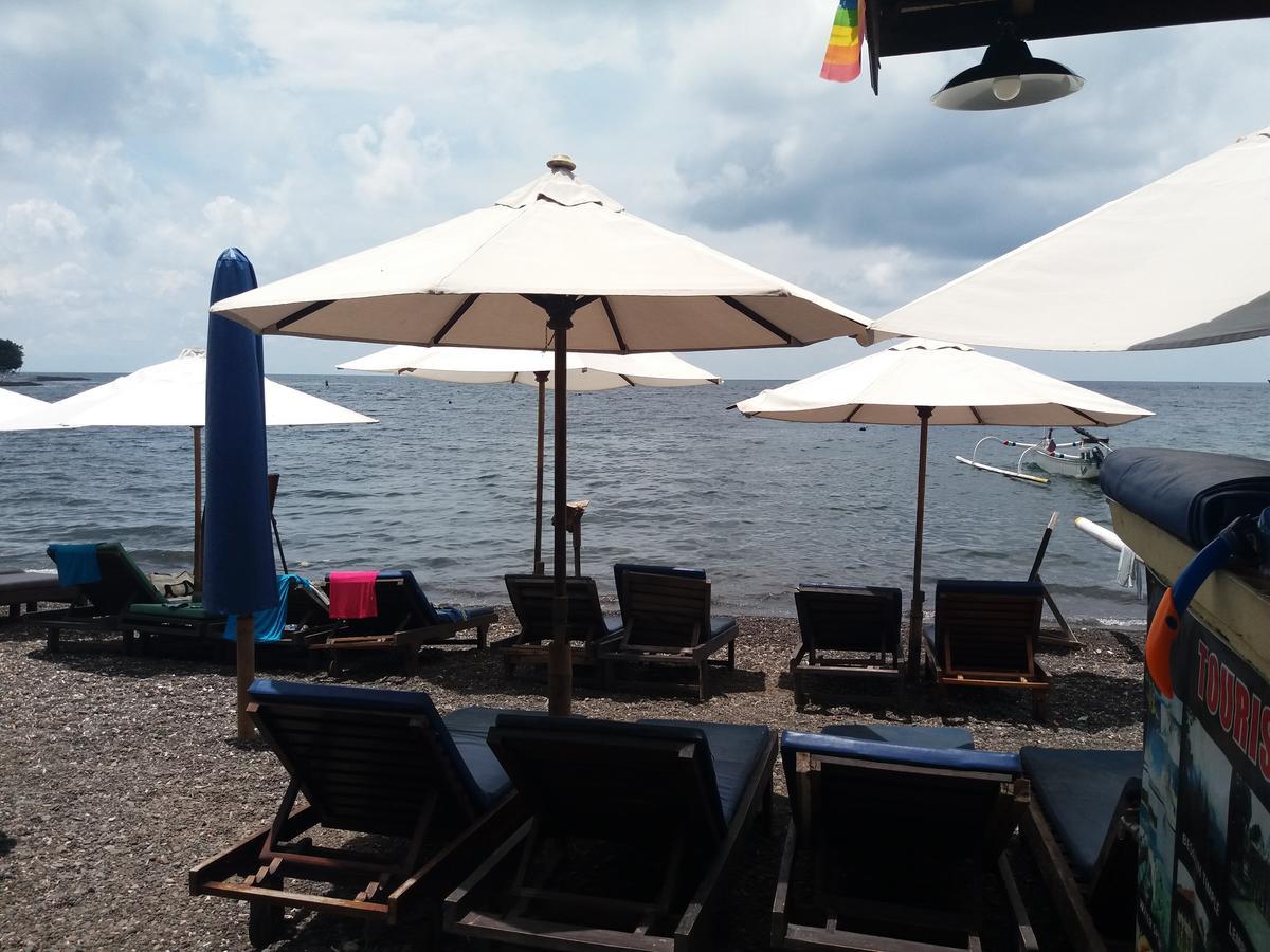 Warung Jemeluk & Home Stay アメッド エクステリア 写真