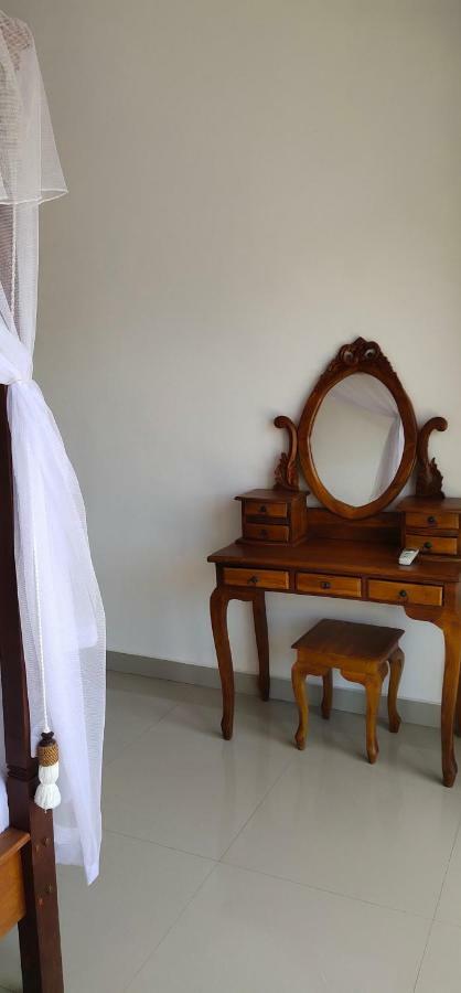 Warung Jemeluk & Home Stay アメッド エクステリア 写真